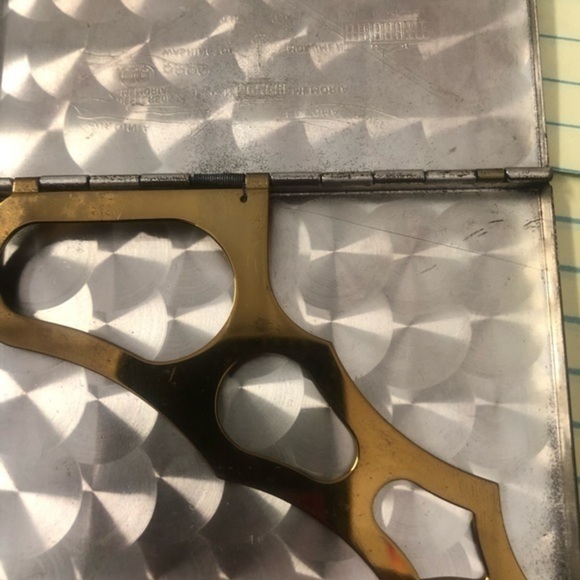 Vintage cigarette case the front is the‎ Washington DC mall the back is plain - Picture 3 of 5